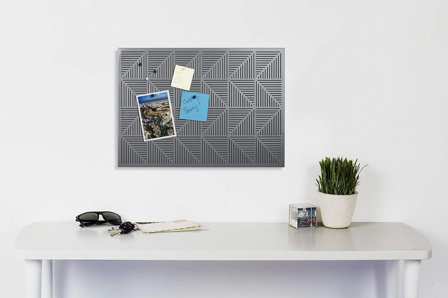 Trigon Bulletboard - Charcoal