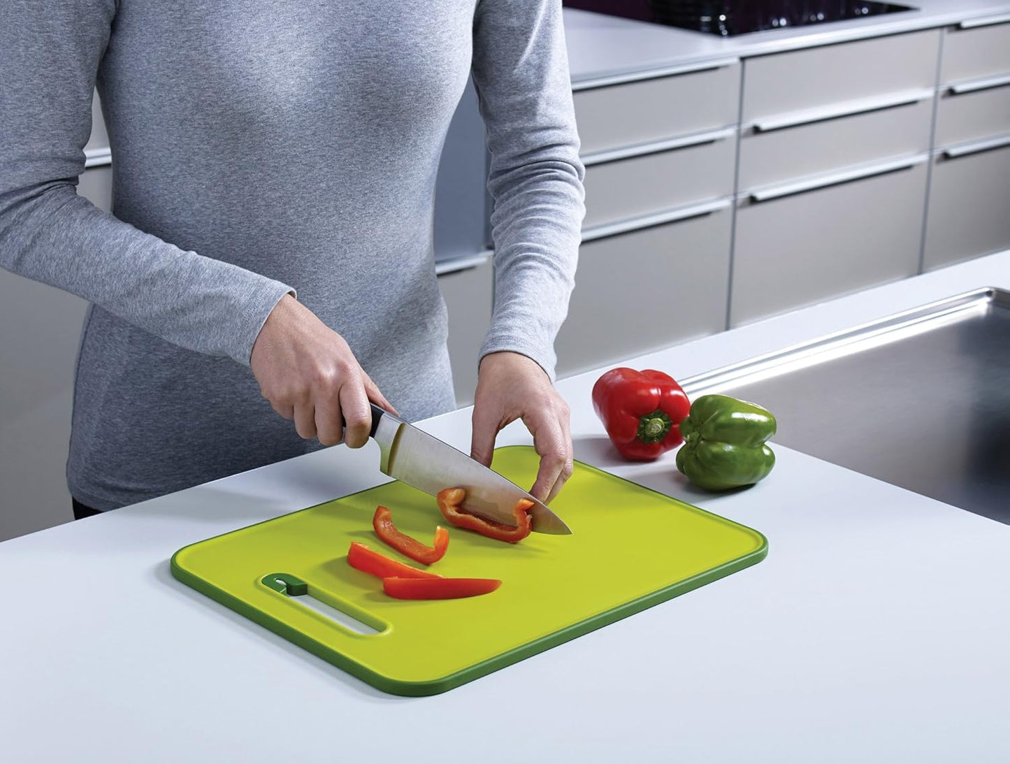 Slice&Sharpen Chopping Board with Knife Sharpener