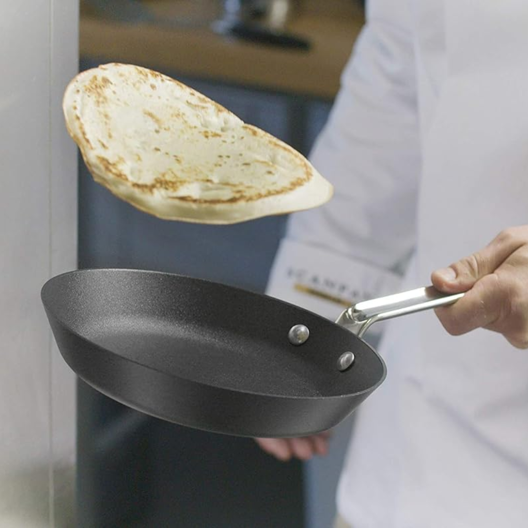 TechnIQ Stratanium Induction - The Modern Skillet/Fry Pan 22 cm