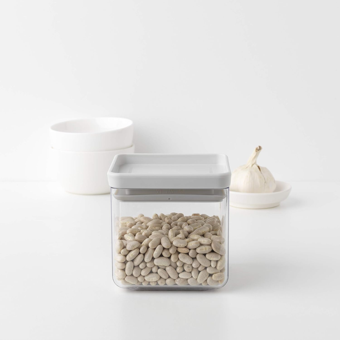 Tasty + Stackable Square Canister (0.7L) - Light Grey Lid