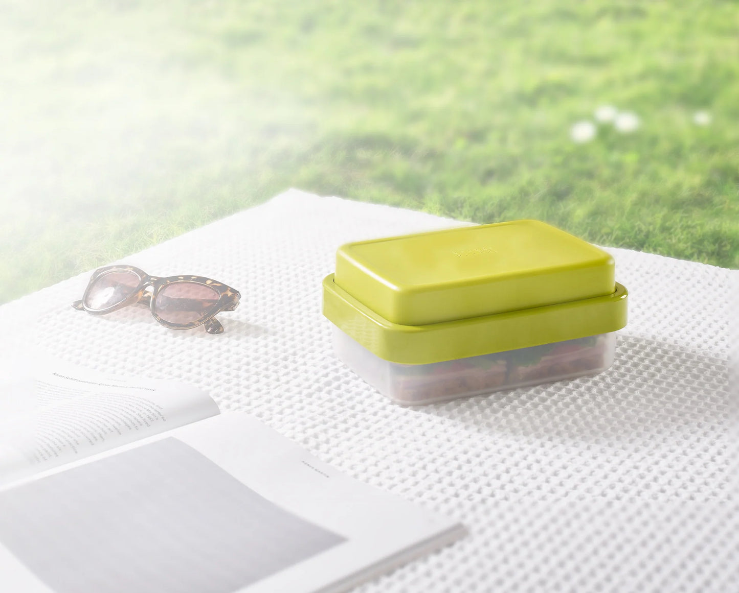 GoEat Compact 2-in-1 Lunchbox