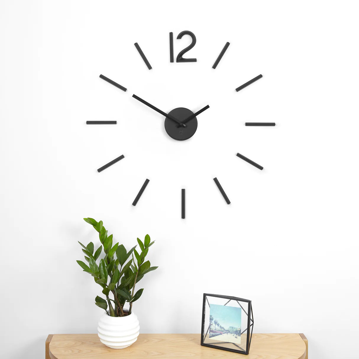 Blink Wall Clock - Black