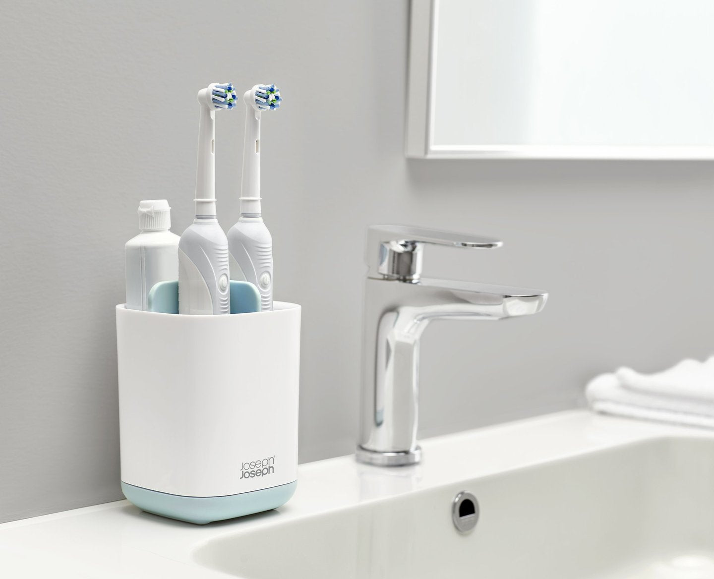 EasyStore Toothbrush Holder